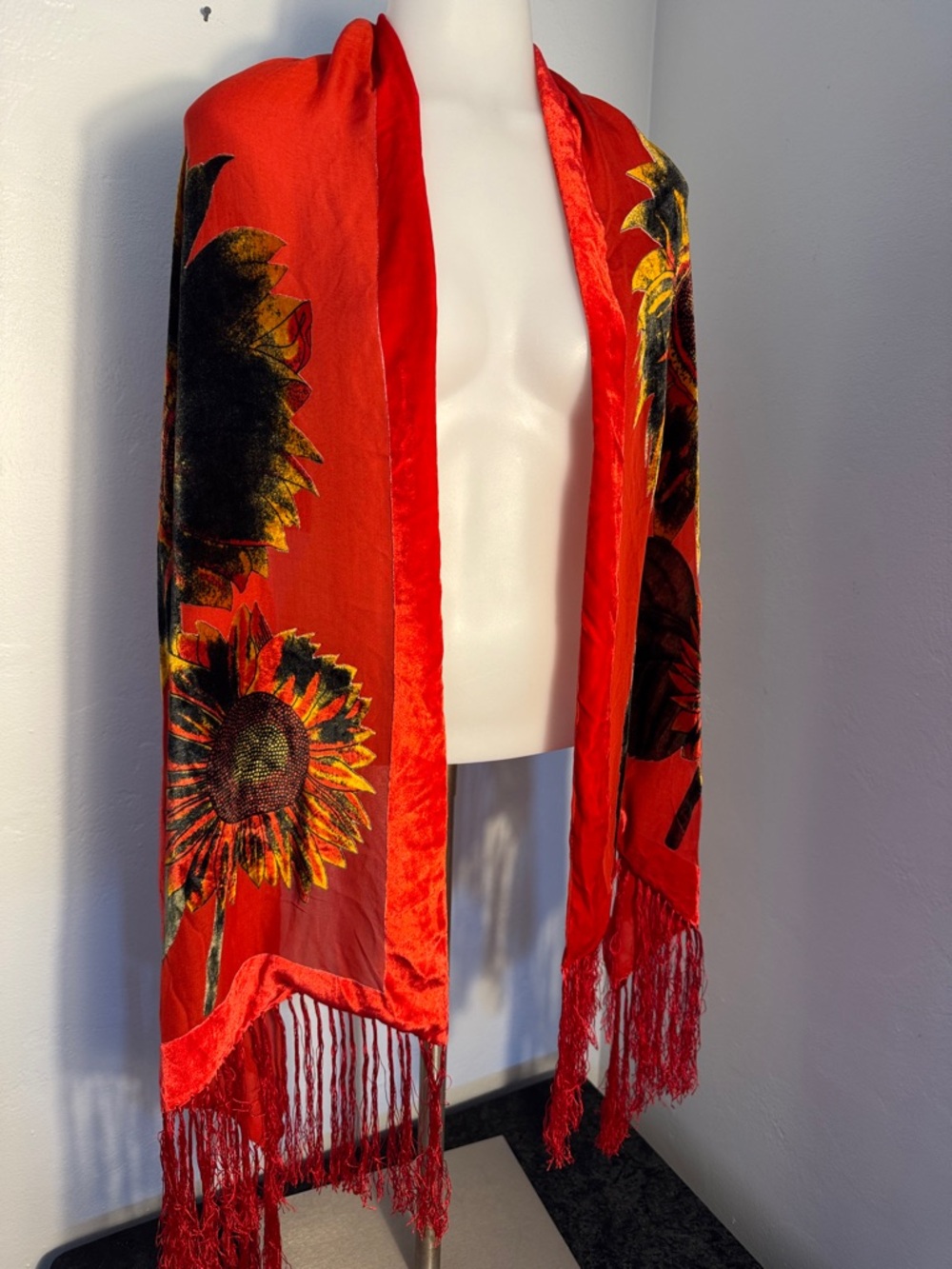 Red Sunflower Fringe Shawl/scarf